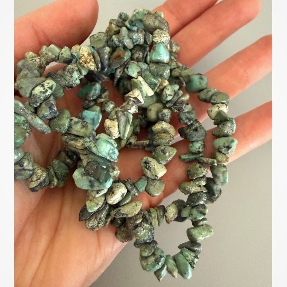 Southwestern Blue Stone Chip Bead Necklace 32"‎ Long